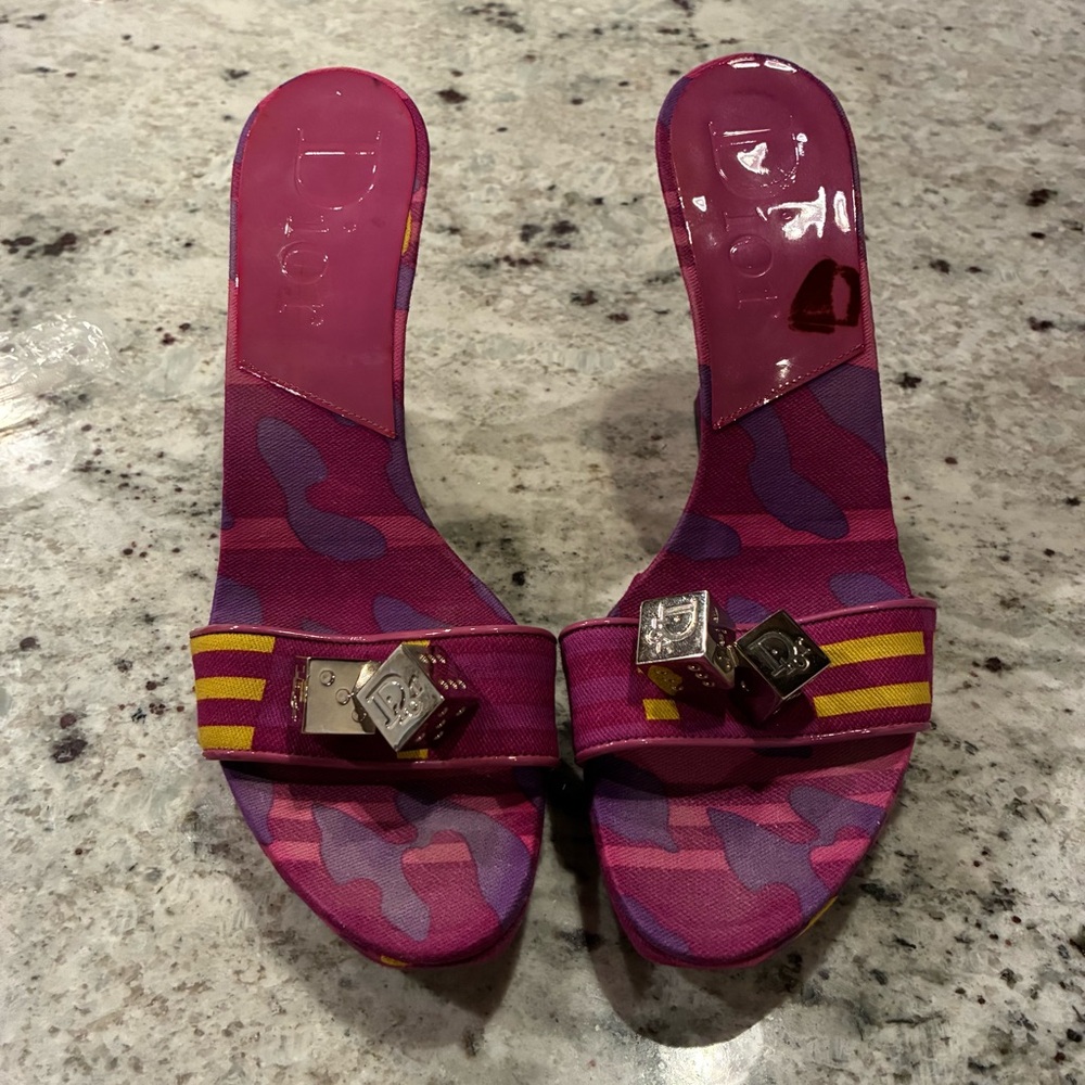Dior by John Galliano Fall/Winter 2004 Purple Gambler Wedges - Picture 3 of 16